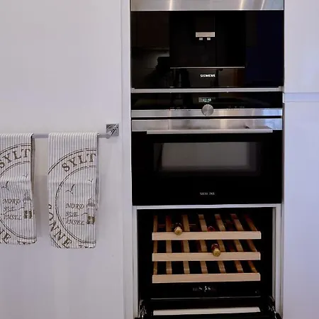 Unique Pool I View I Garden