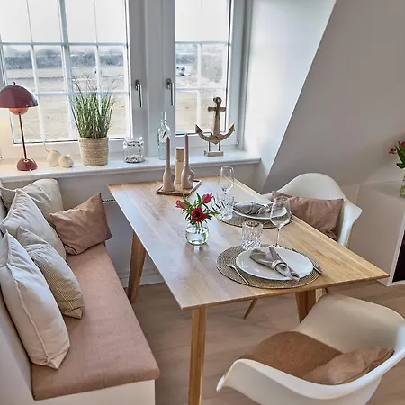 Unique Pool I View I Garden Apartment *